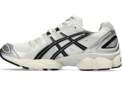 Nieuw binnen|GEL-NIMBUS 9><noscript><img width=