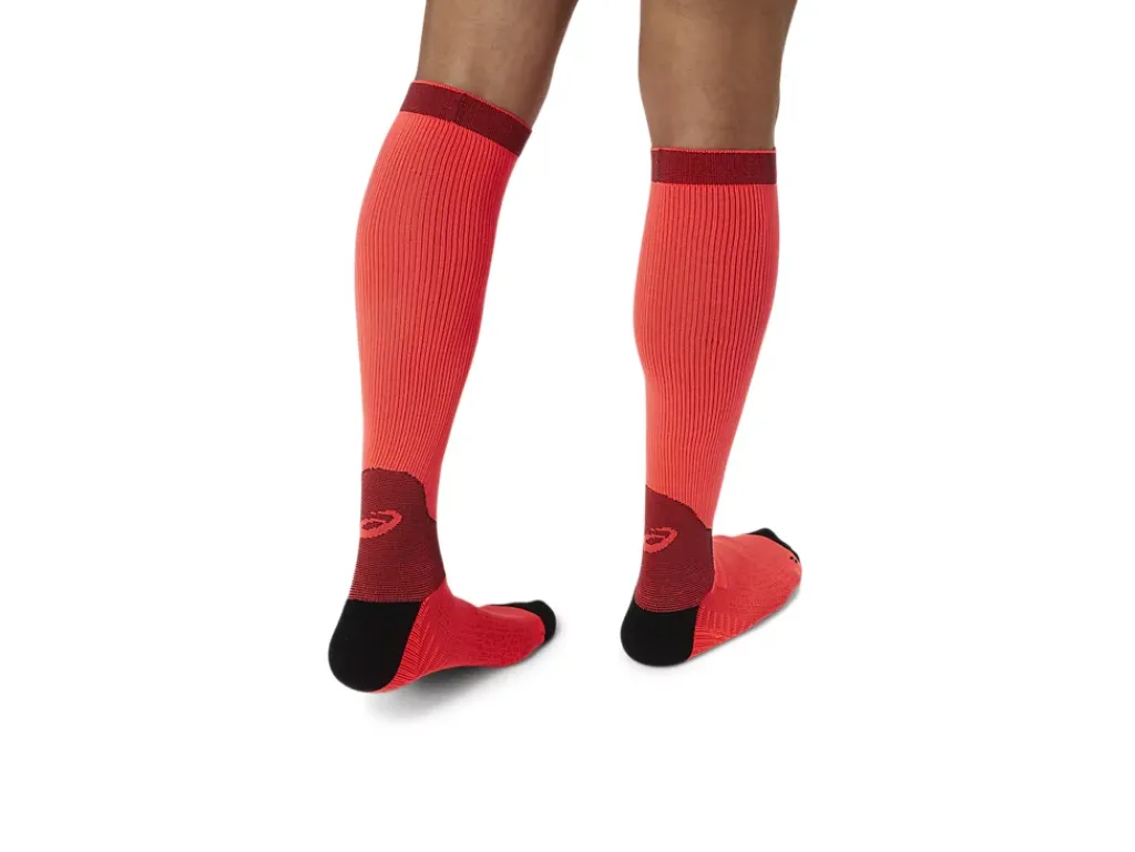 Hardlopen|Sokken>ASICS PERFORMANCE RUN COMPRESSION SOCK Sunrise Red