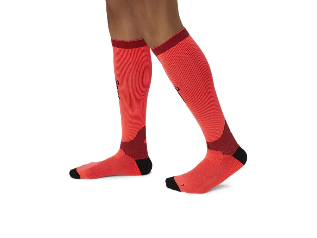 Hardlopen|Sokken>ASICS PERFORMANCE RUN COMPRESSION SOCK Sunrise Red